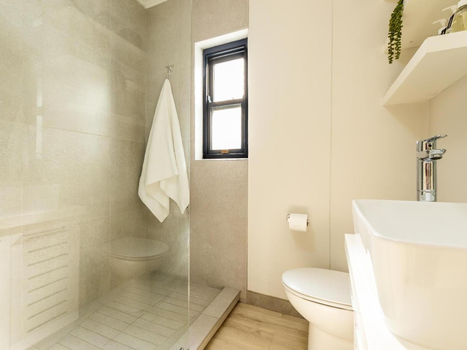 Skiathos At Beachfront Apartments In Shakas Rock Ballito Room photo