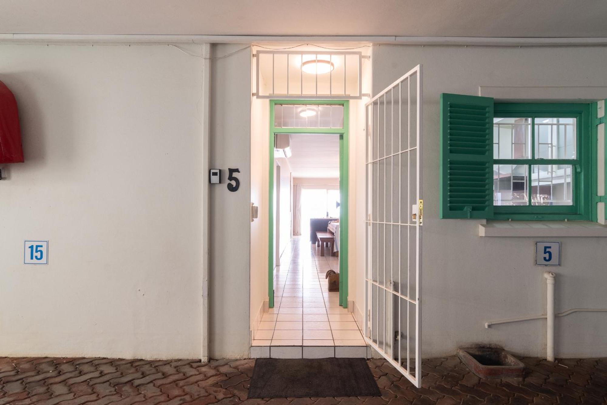 Skiathos At Beachfront Apartments In Shakas Rock Ballito Room photo